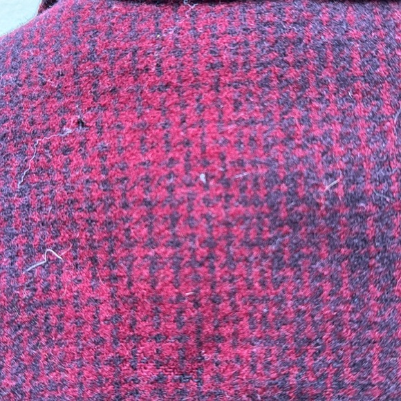 Gap 100% Wool Shacket Shirt Jacket Plaid Size XL Red Gray Holiday Christmas - Picture 6 of 8